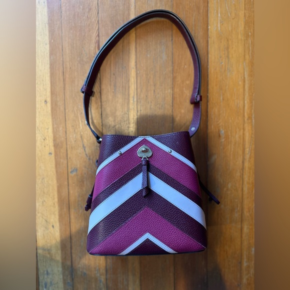 Kate Spade Burgundy and Cream Chevron Crossbody Bag - Picture 3 of 8